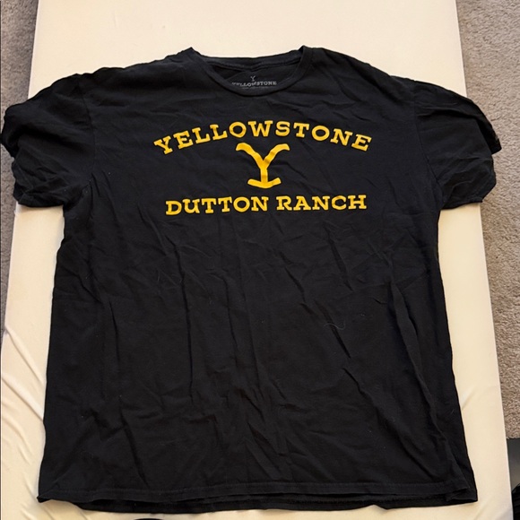 Other - Yellowstone Dutton Ranch Black T-Shirt